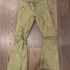 Womens Burton ski / snowboard pants
